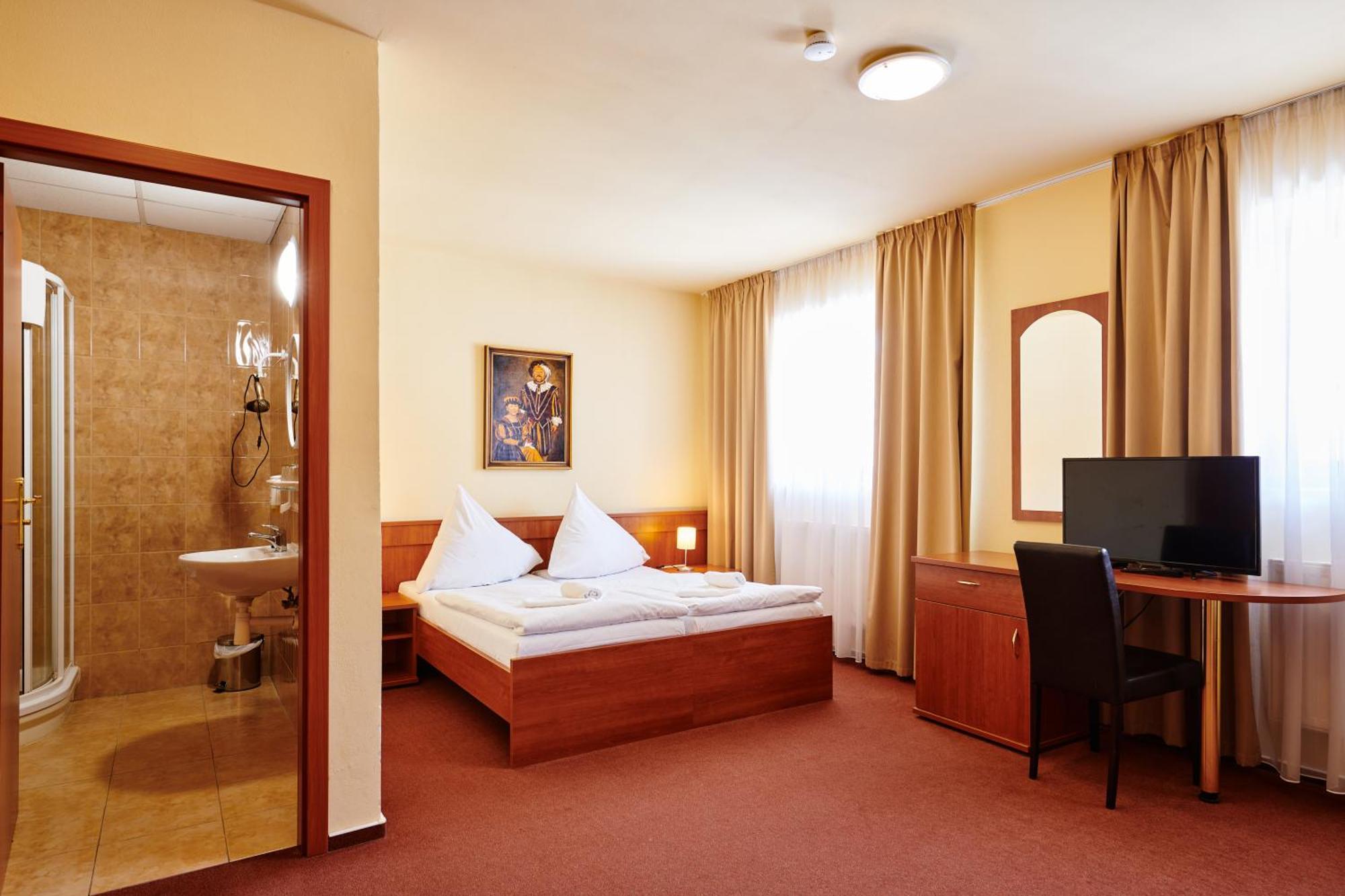 Hotel Zlata Hvezda Vimperk Eksteriør billede